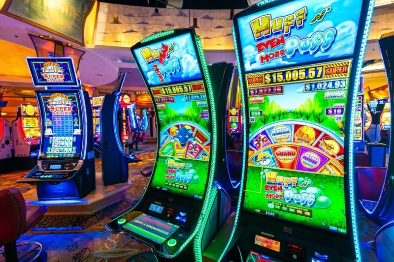 Super Casino mobile interface